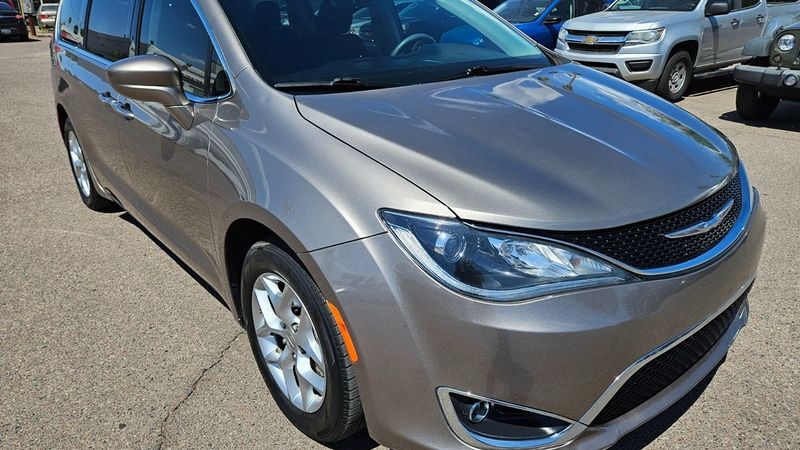 Used 2018 Chrysler Pacifica